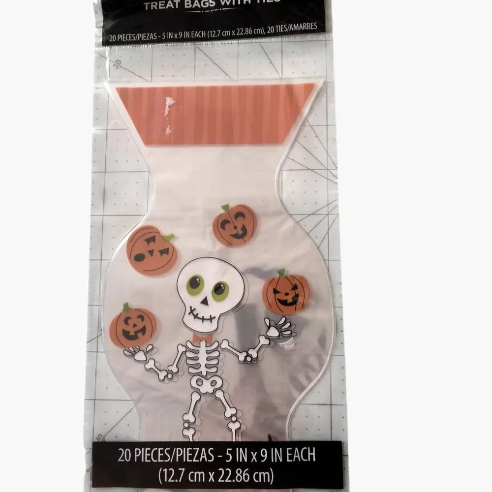 Halloween Skeleton Treat Bags Ties 20 Pieces 5x9 inch